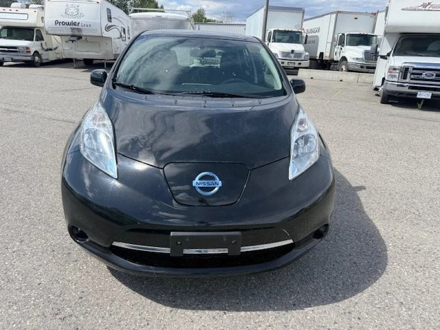 2016 Nissan Leaf - Image 2 of 17