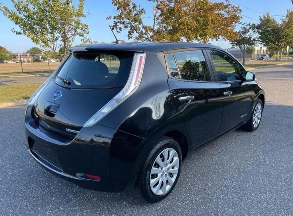 2016 Nissan Leaf - Image 4 of 16