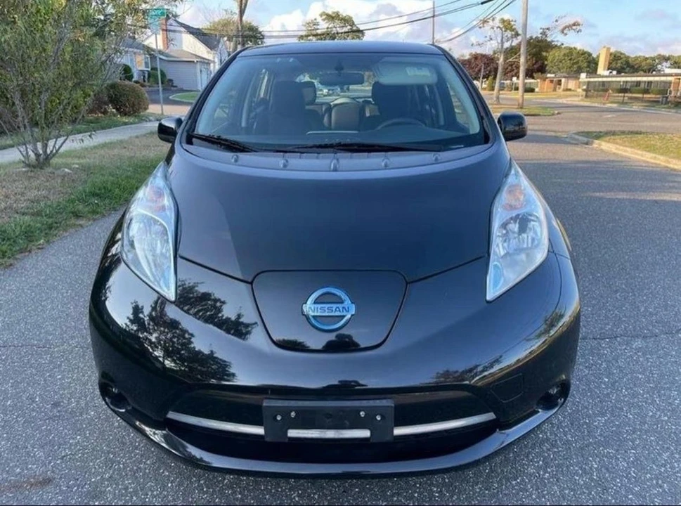 2016 Nissan Leaf - Image 5 of 16