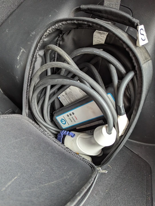 2016 Nissan Leaf - Image 18 of 21
