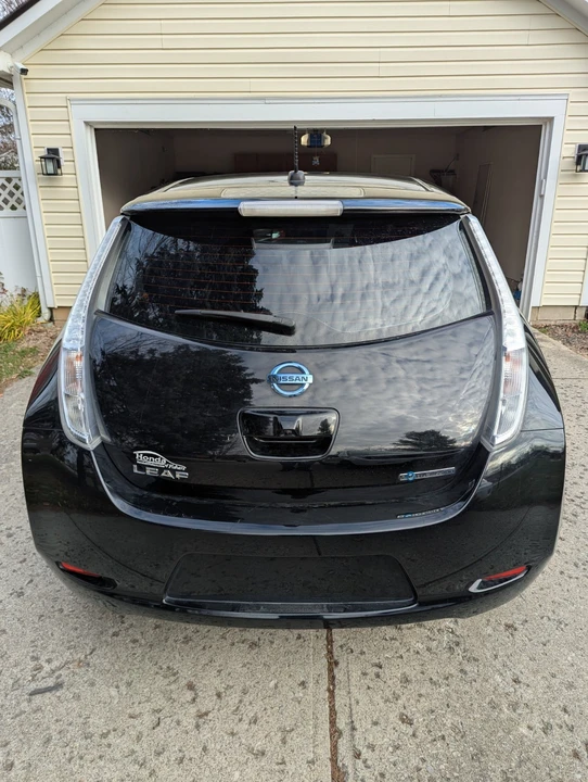 2016 Nissan Leaf - Image 4 of 21