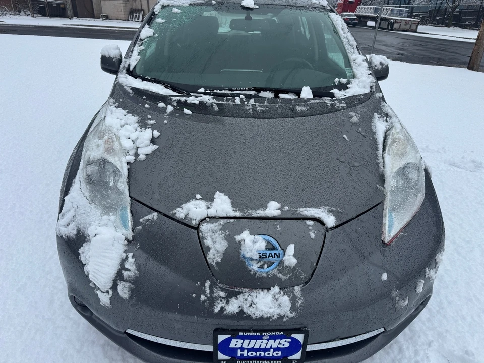 2016 Nissan Leaf - Image 4 of 20