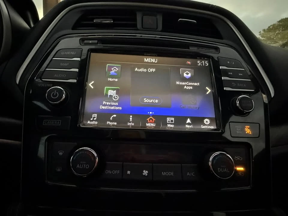 2016 Nissan Maxima 8th Gen - Image 9 of 16