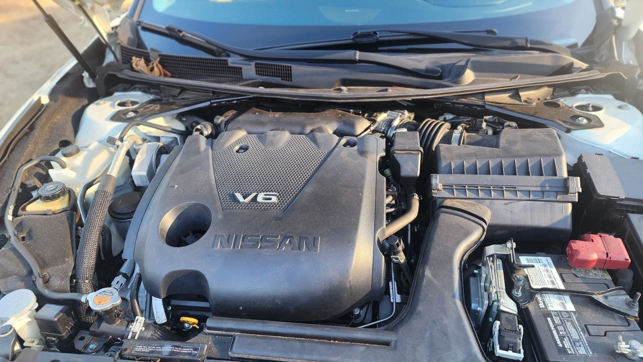 2016 Nissan Maxima 8th Gen - Image 9 of 9