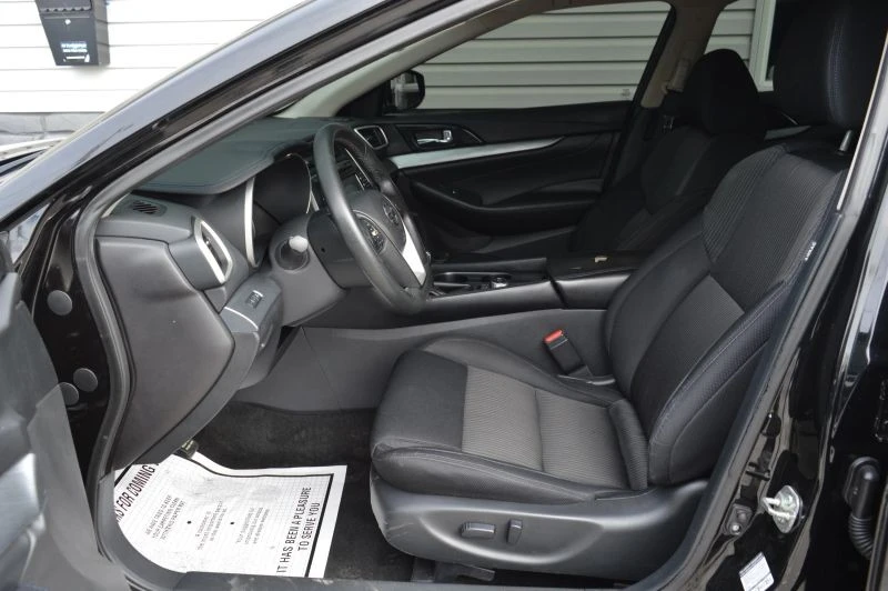 2016 Nissan Maxima 8th Gen - Image 10 of 12