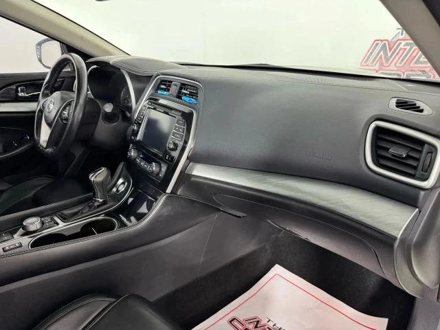 2016 Nissan Maxima 8th Gen - Image 9 of 12