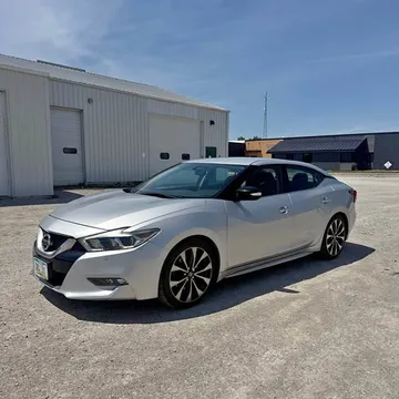 2016 Nissan Maxima SR