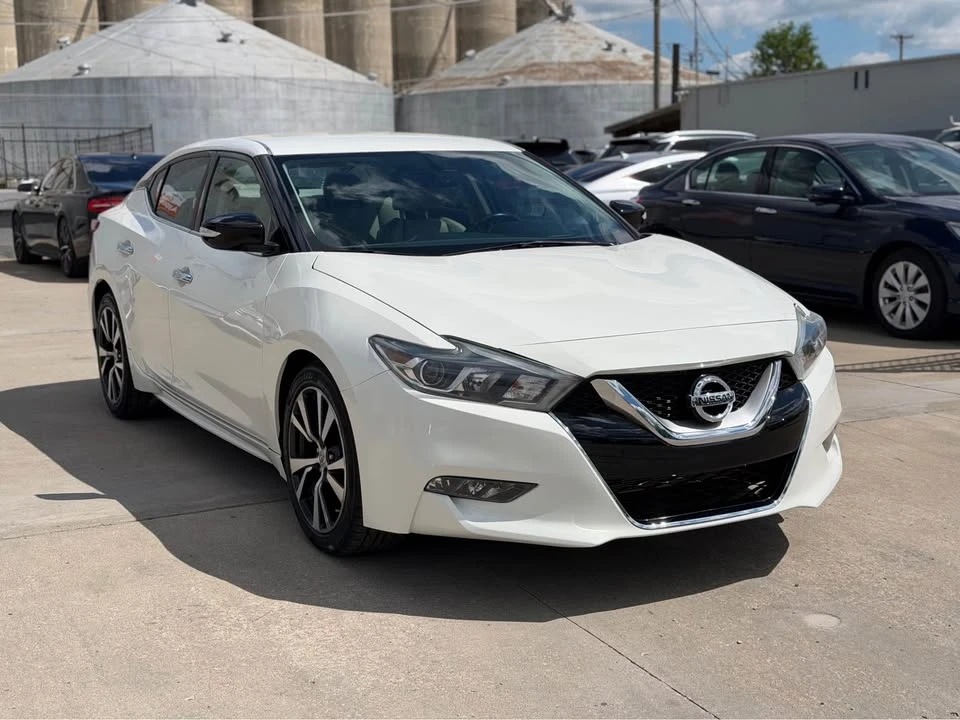 2016 Nissan Maxima 8th Gen - Image 3 of 21