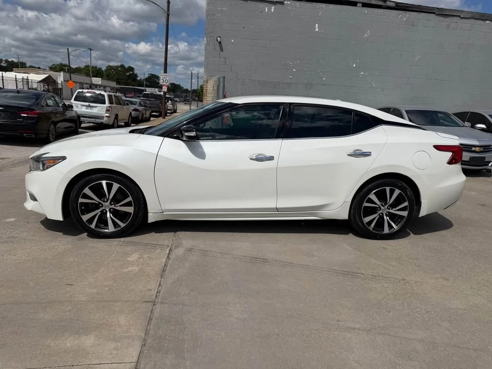 2016 Nissan Maxima 8th Gen - Image 8 of 21