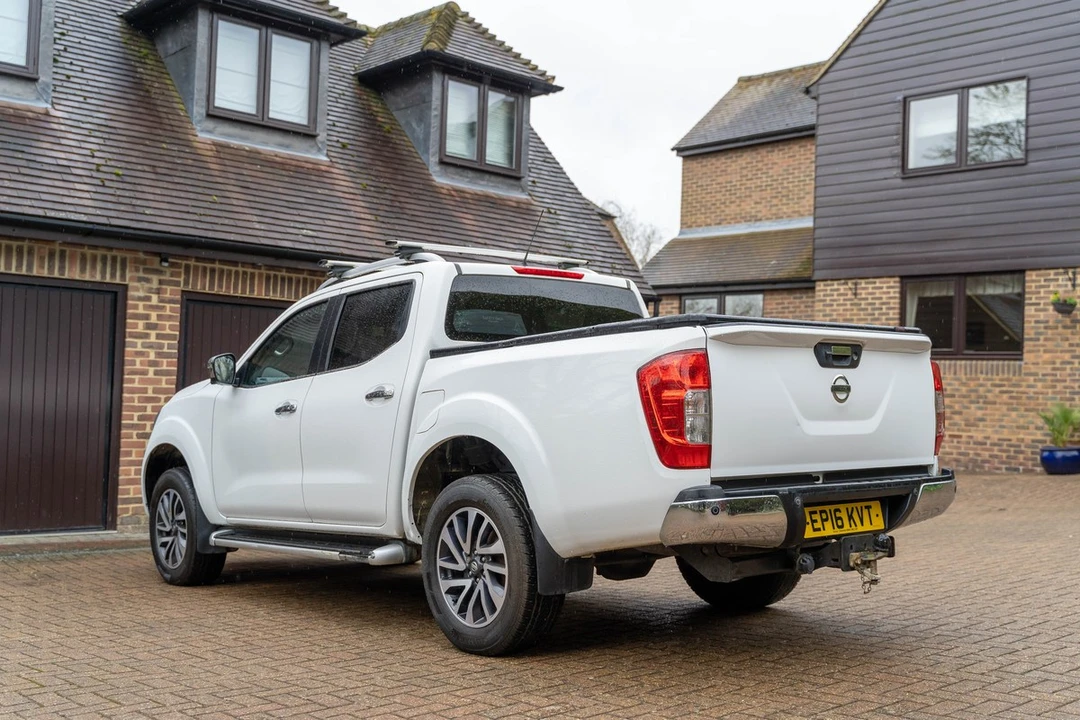 2016 Nissan Frontier 2nd Gen - Image 14 of 30