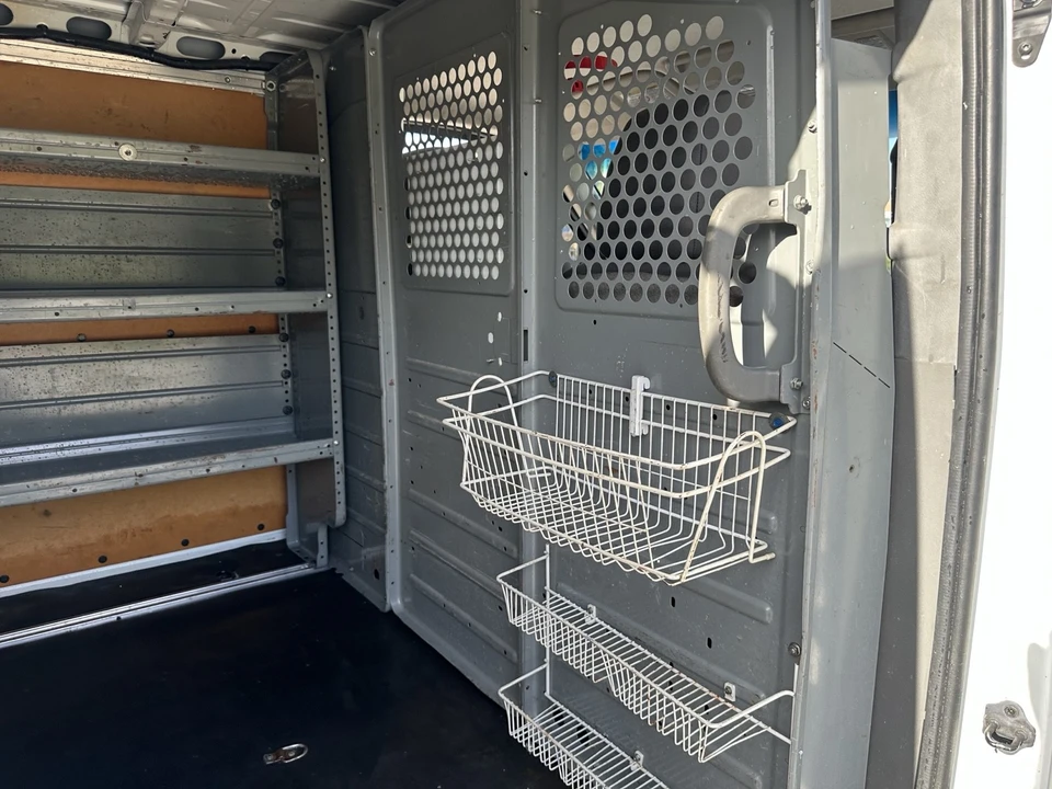 2016 Nissan NV1500 - Image 18 of 18