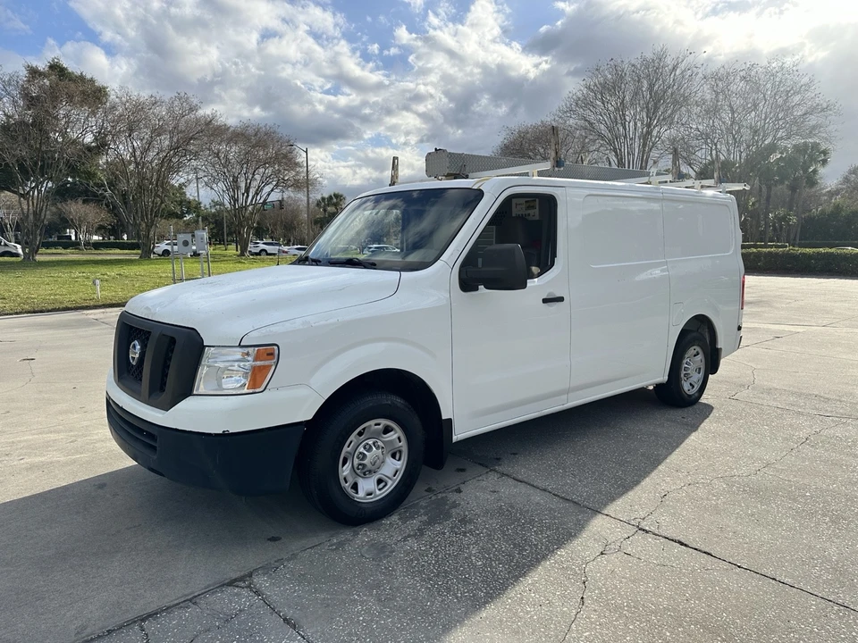 2016 Nissan NV1500 - Image 2 of 18