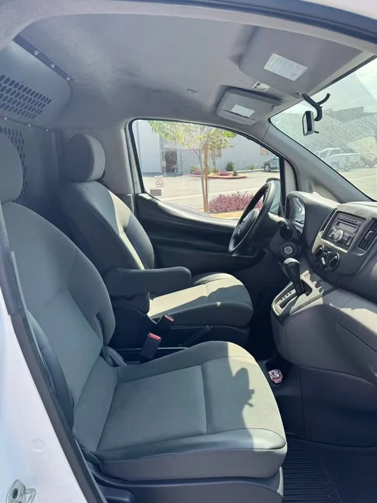 2016 Nissan NV - Image 5 of 9