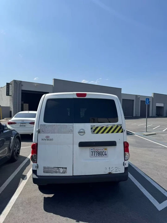 2016 Nissan NV - Image 2 of 9