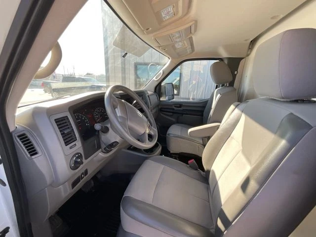 2016 Nissan NV2500 - Image 25 of 31