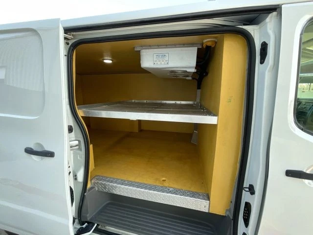 2016 Nissan NV2500 - Image 24 of 31