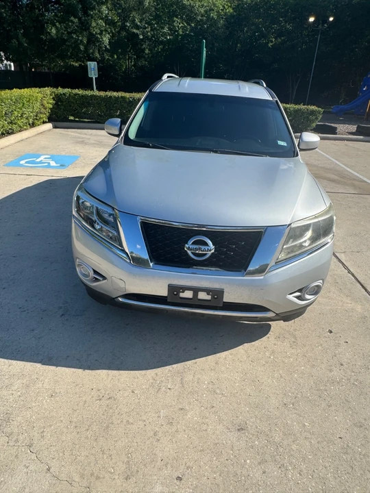 2016 Nissan Pathfinder 4th Gen - Image 3 of 15