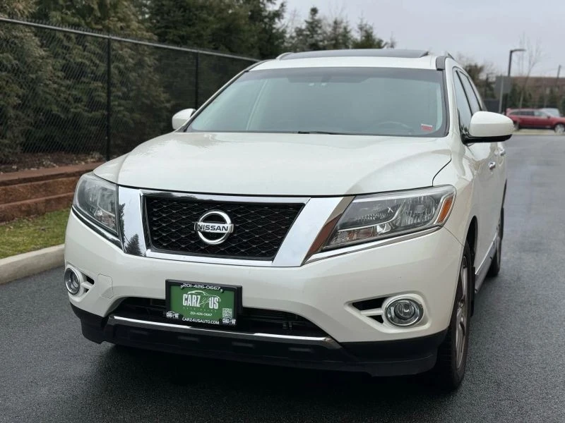 2016 Nissan Pathfinder 4th Gen - Image 2 of 12