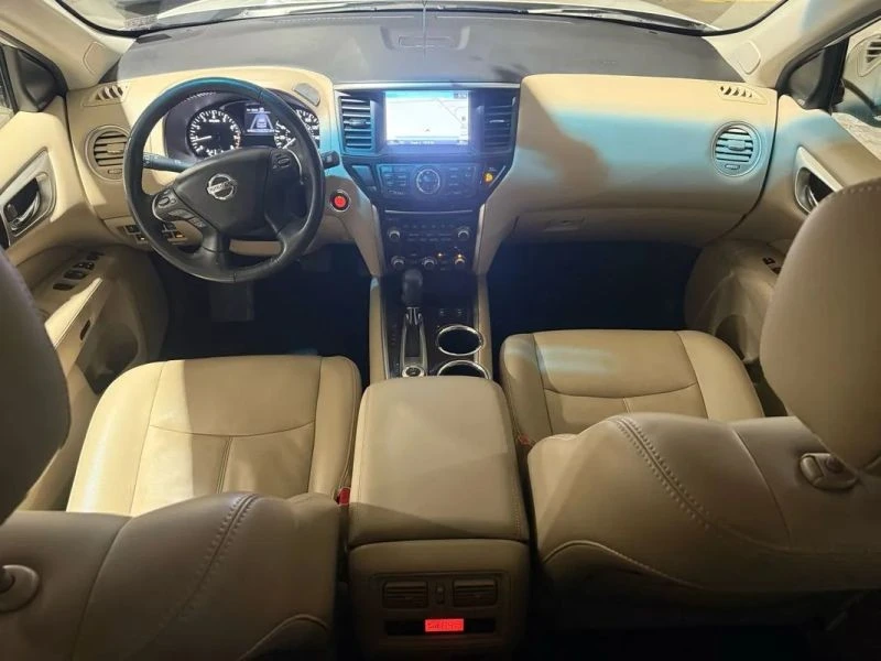 2016 Nissan Pathfinder 4th Gen - Image 9 of 12