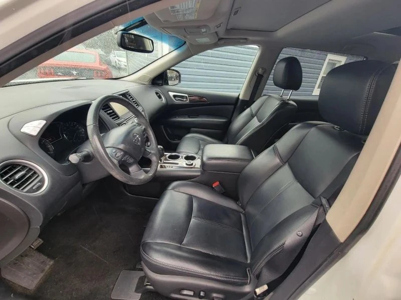 2016 Nissan Pathfinder 4th Gen - Image 10 of 12