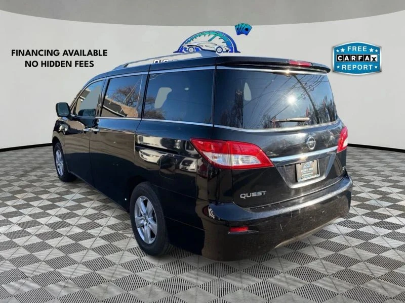 2016 Nissan Quest - Image 5 of 12