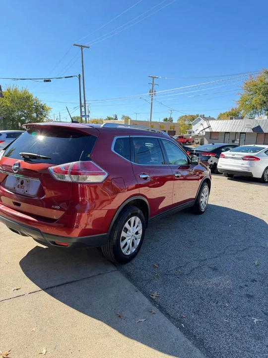 2016 Nissan Rogue - Image 5 of 16
