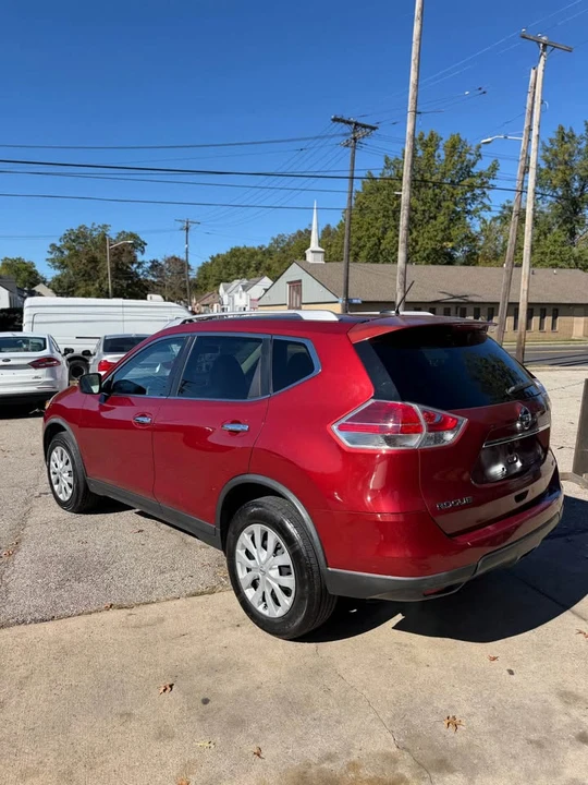 2016 Nissan Rogue - Image 4 of 16