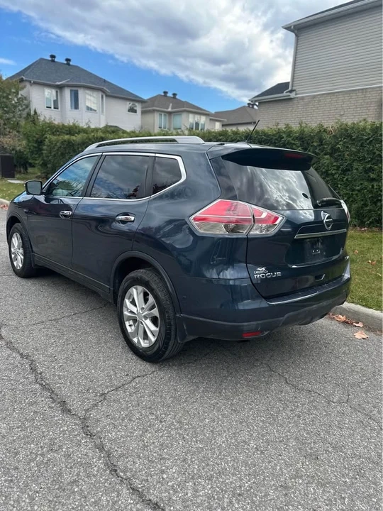 2016 Nissan Rogue - Image 6 of 16