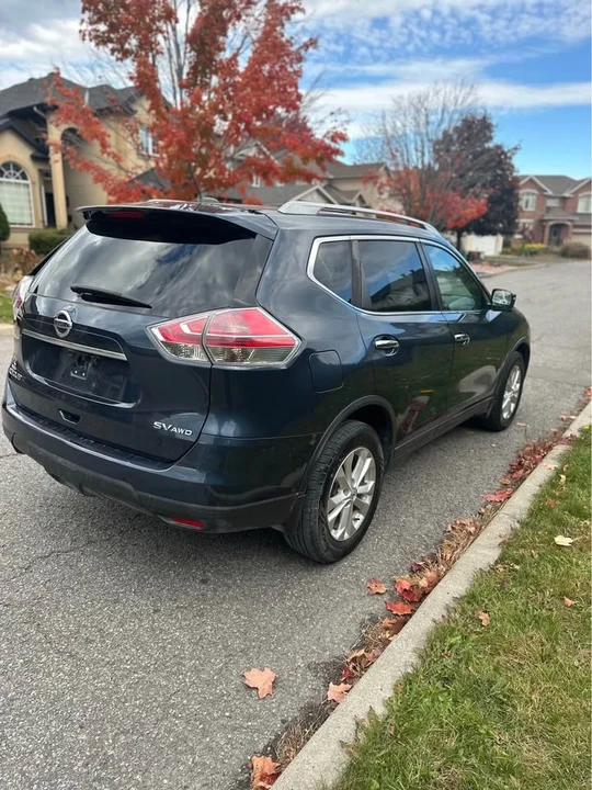 2016 Nissan Rogue - Image 5 of 16