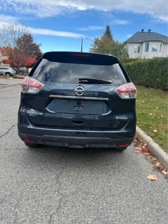 2016 Nissan Rogue - Image 4 of 16