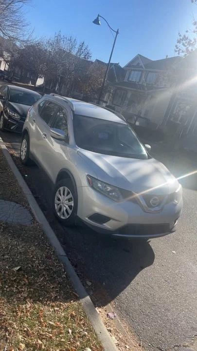 2016 Nissan Rogue - Image 3 of 9