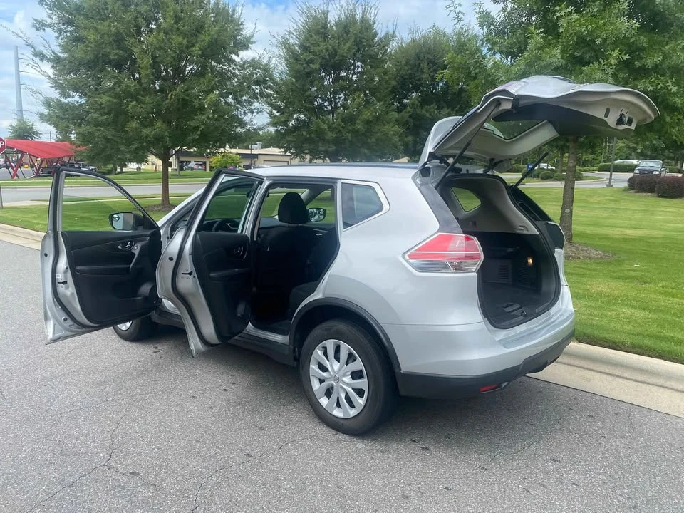 2016 Nissan Rogue - Image 6 of 20