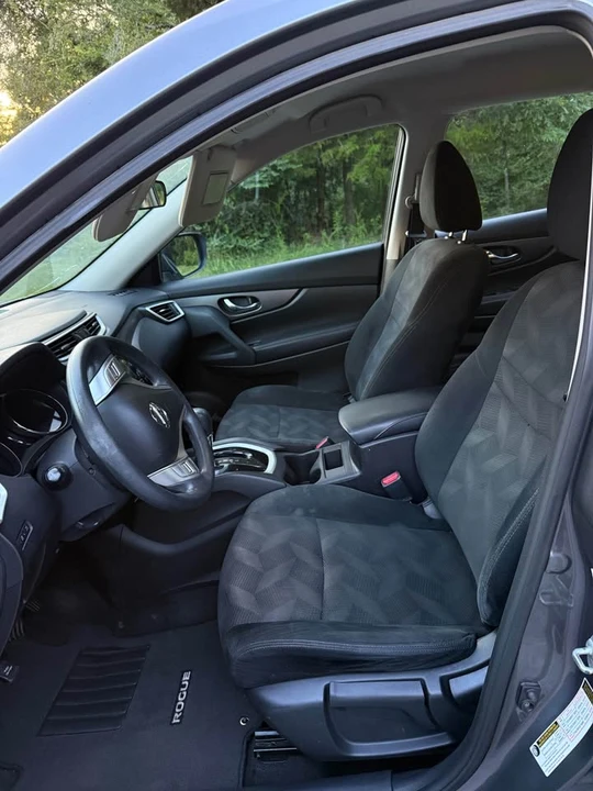 2016 Nissan Rogue - Image 10 of 10