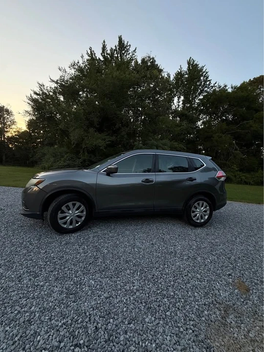 2016 Nissan Rogue - Image 5 of 10