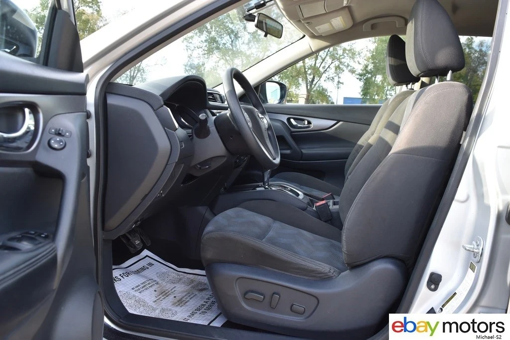 2016 Nissan Rogue - Image 10 of 21