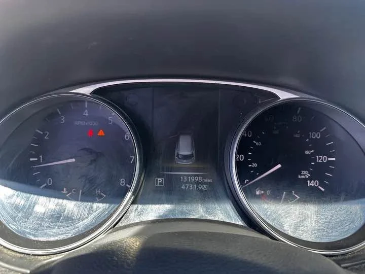 2016 Nissan Rogue - Image 16 of 18