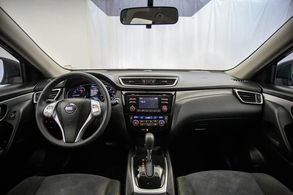2016 Nissan Rogue - Image 12 of 12