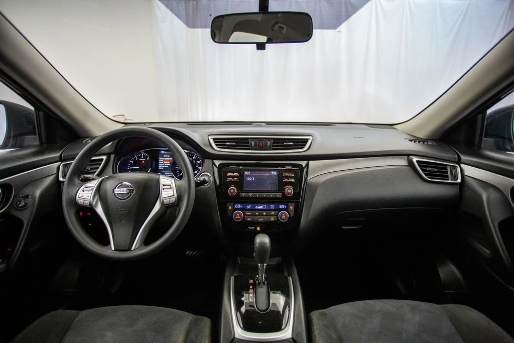 2016 Nissan Rogue - Image 12 of 12