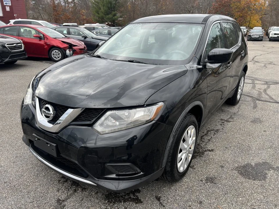 2016 Nissan Rogue - Image 10 of 12