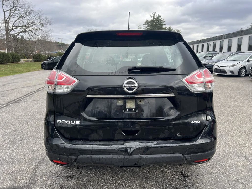 2016 Nissan Rogue - Image 4 of 12