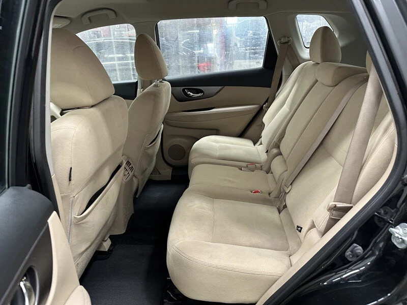 2016 Nissan Rogue - Image 12 of 21