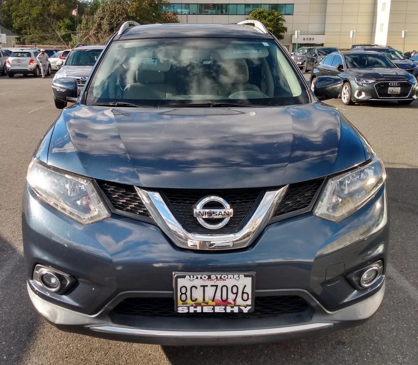 2016 Nissan Rogue - Image 3 of 10