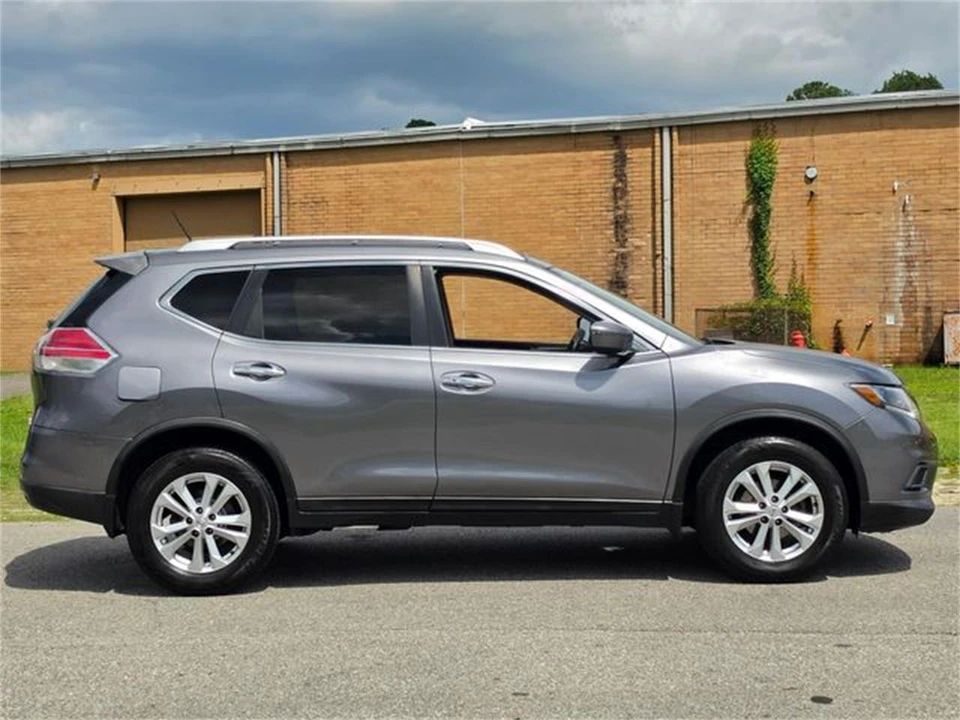 2016 Nissan Rogue - Image 6 of 31