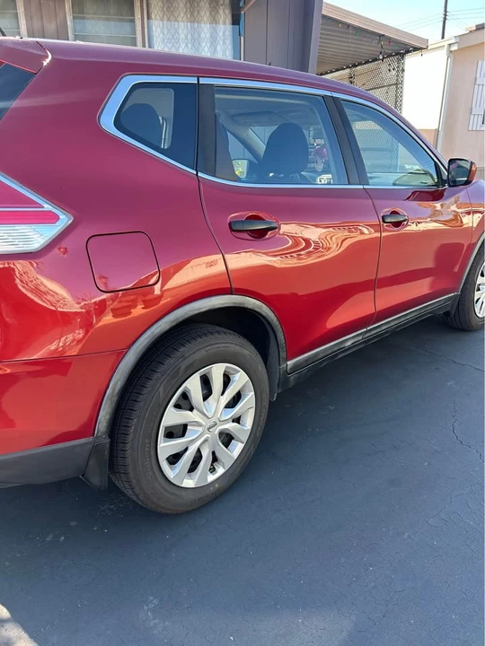 2016 Nissan Rogue - Image 5 of 9