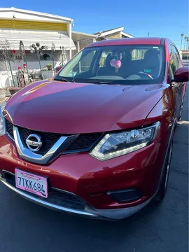2016 Nissan Rogue S (2017.5) Sport Utility 4D