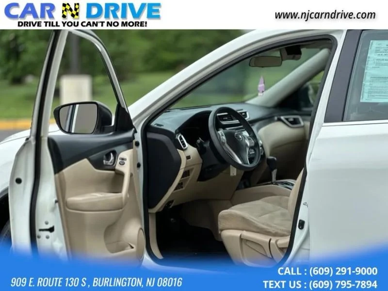 2016 Nissan Rogue - Image 10 of 12