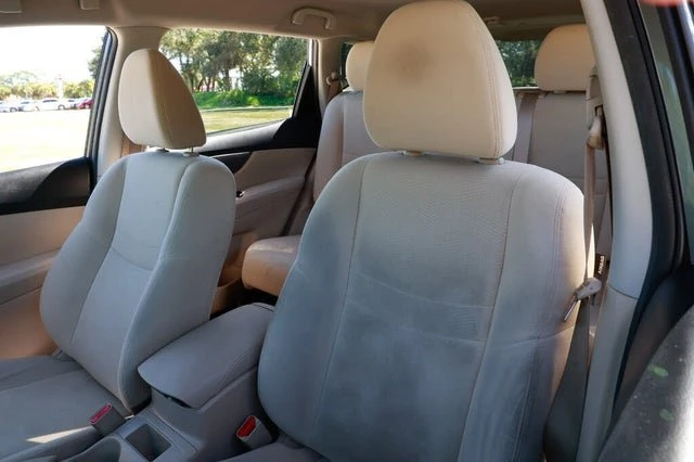 2016 Nissan Rogue - Image 4 of 14