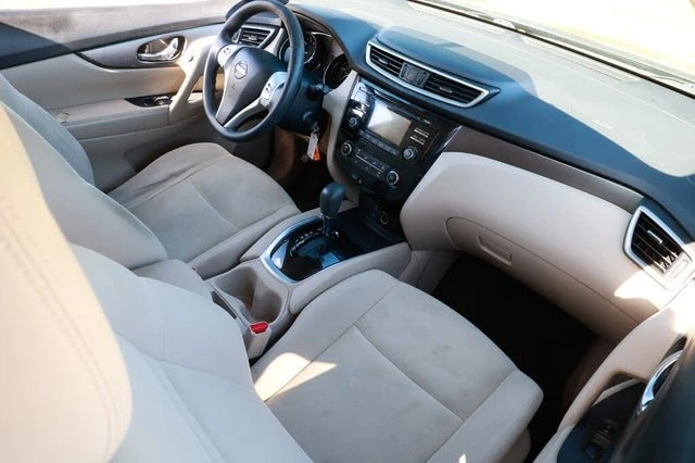 2016 Nissan Rogue - Image 14 of 14