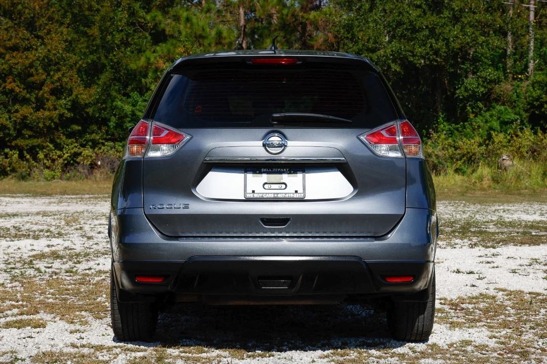 2016 Nissan Rogue - Image 7 of 12