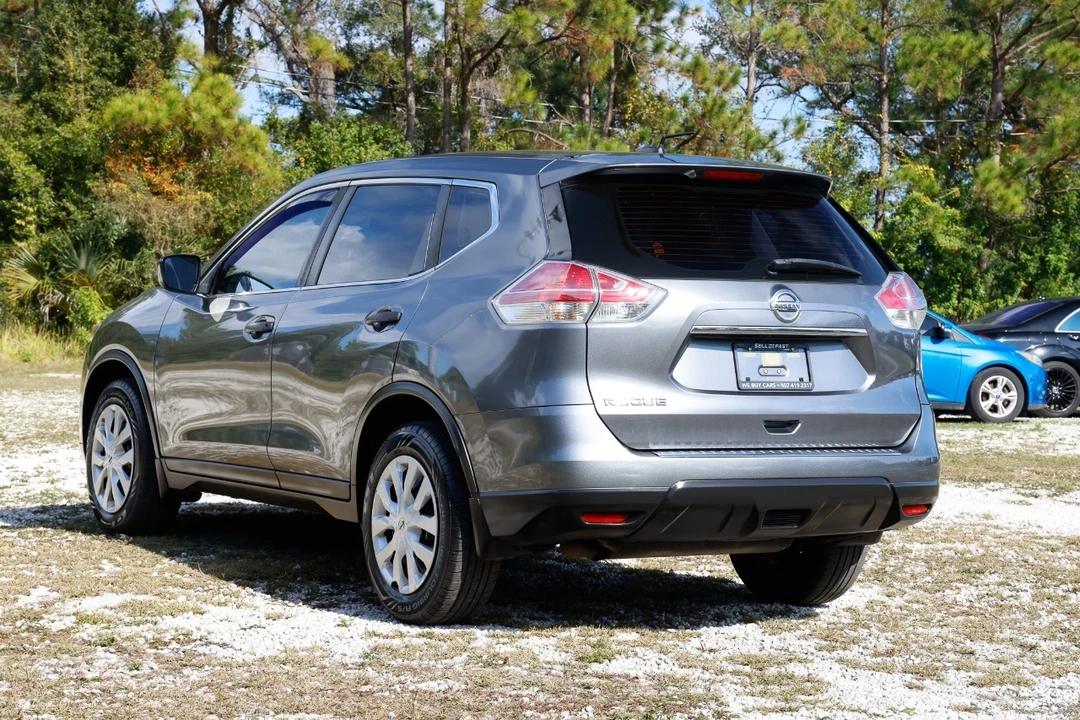 2016 Nissan Rogue - Image 5 of 12